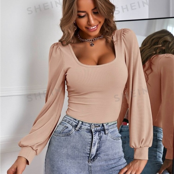 SHEIN Scoop Neck - Picture 5 of 9